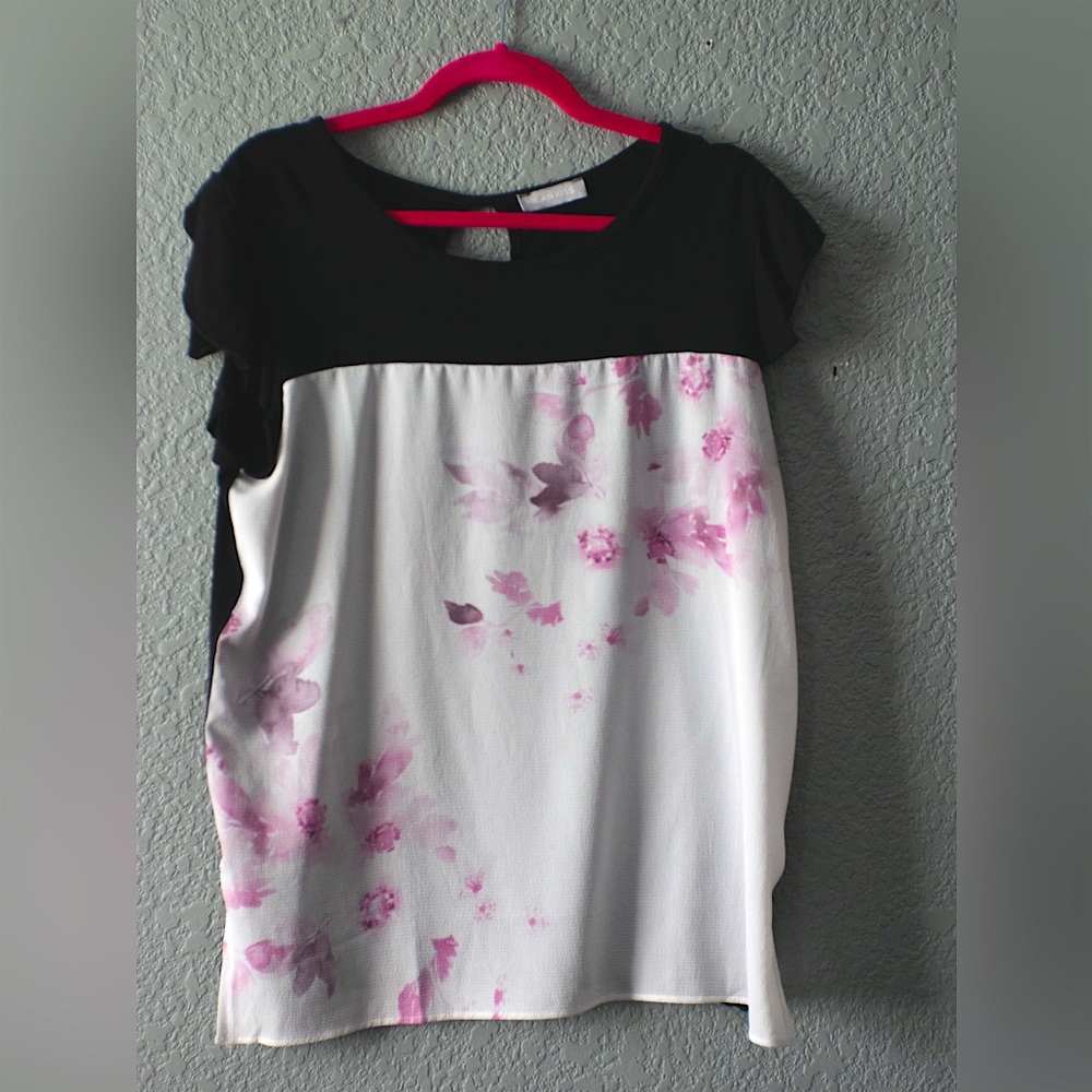 Elegant Black and Pink Floral Women's Blouse